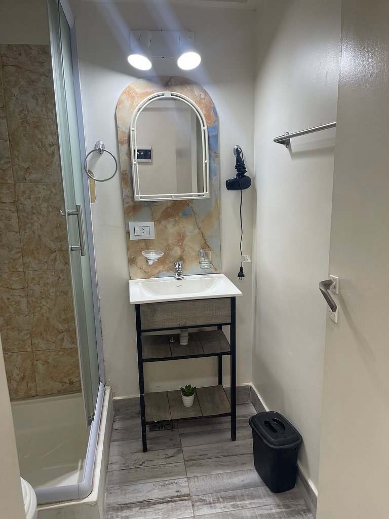 Apartamento Confortável com Varanda em Retiro