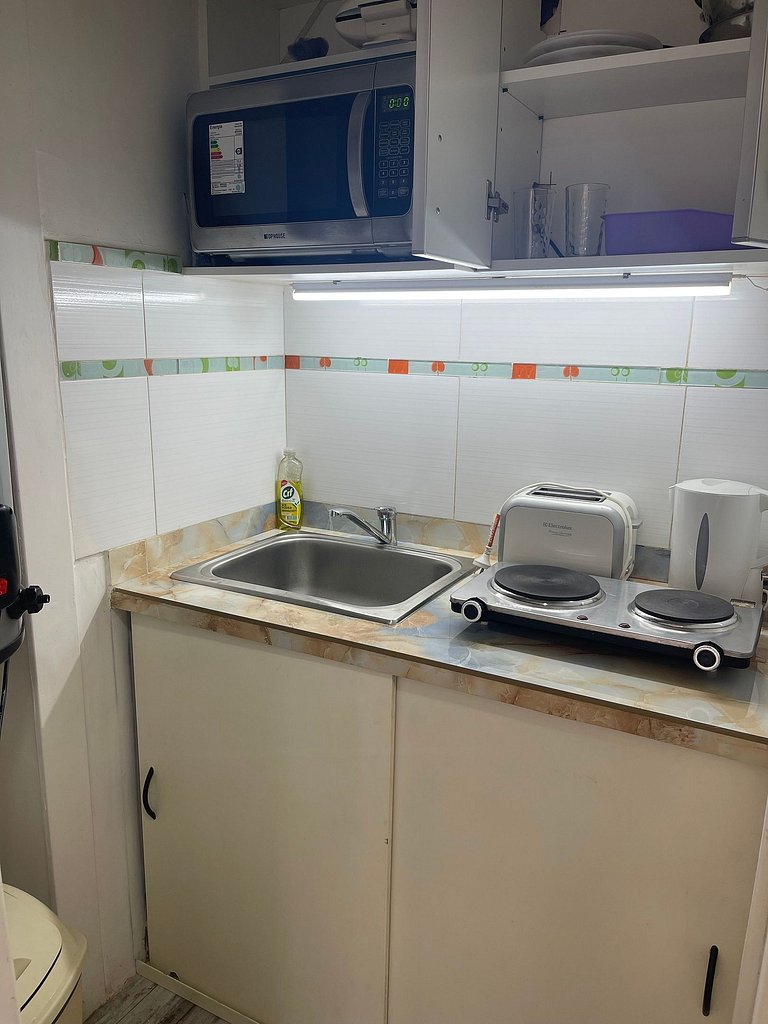 Apartamento Confortável com Varanda em Retiro