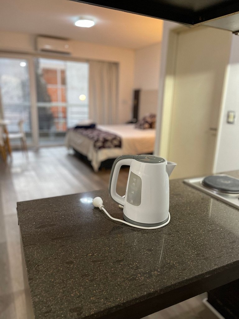 Apartamento com Varanda no Coração de Buenos Aires