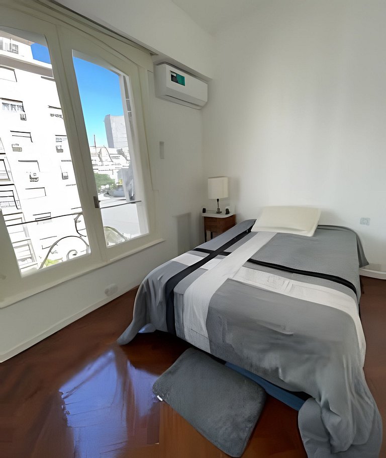 Apartamento Confortável e Seguro no Bairro Retiro