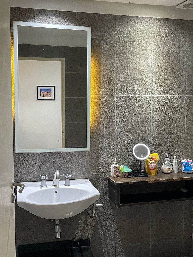 luminoso departamento a metros de Puerto MD